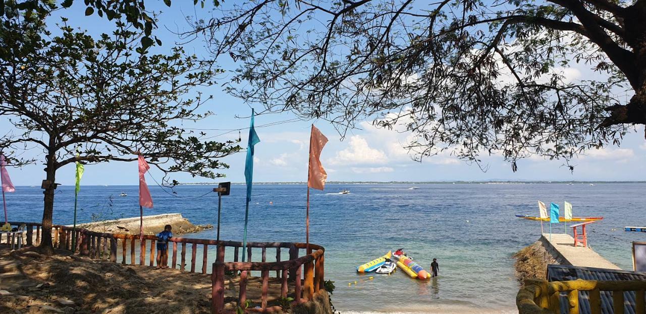 Mactan Newtown Condo With Garden And Ocean View 8Newtown Blvd Мактан Экстерьер фото